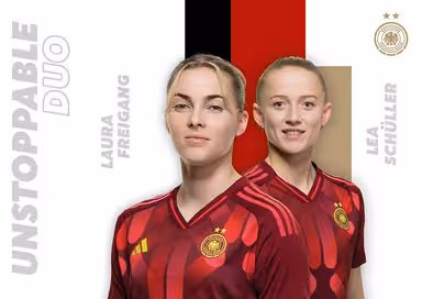 2025 PANINI DFB-Frauen Team-Set Soccer Cards - Unstoppable Duo Insert Card - Laura Freigang / Lea Schüller