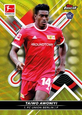 2021-22 TOPPS Finest Bundesliga Soccer Cards - Base Card Yellow Wave Parallel